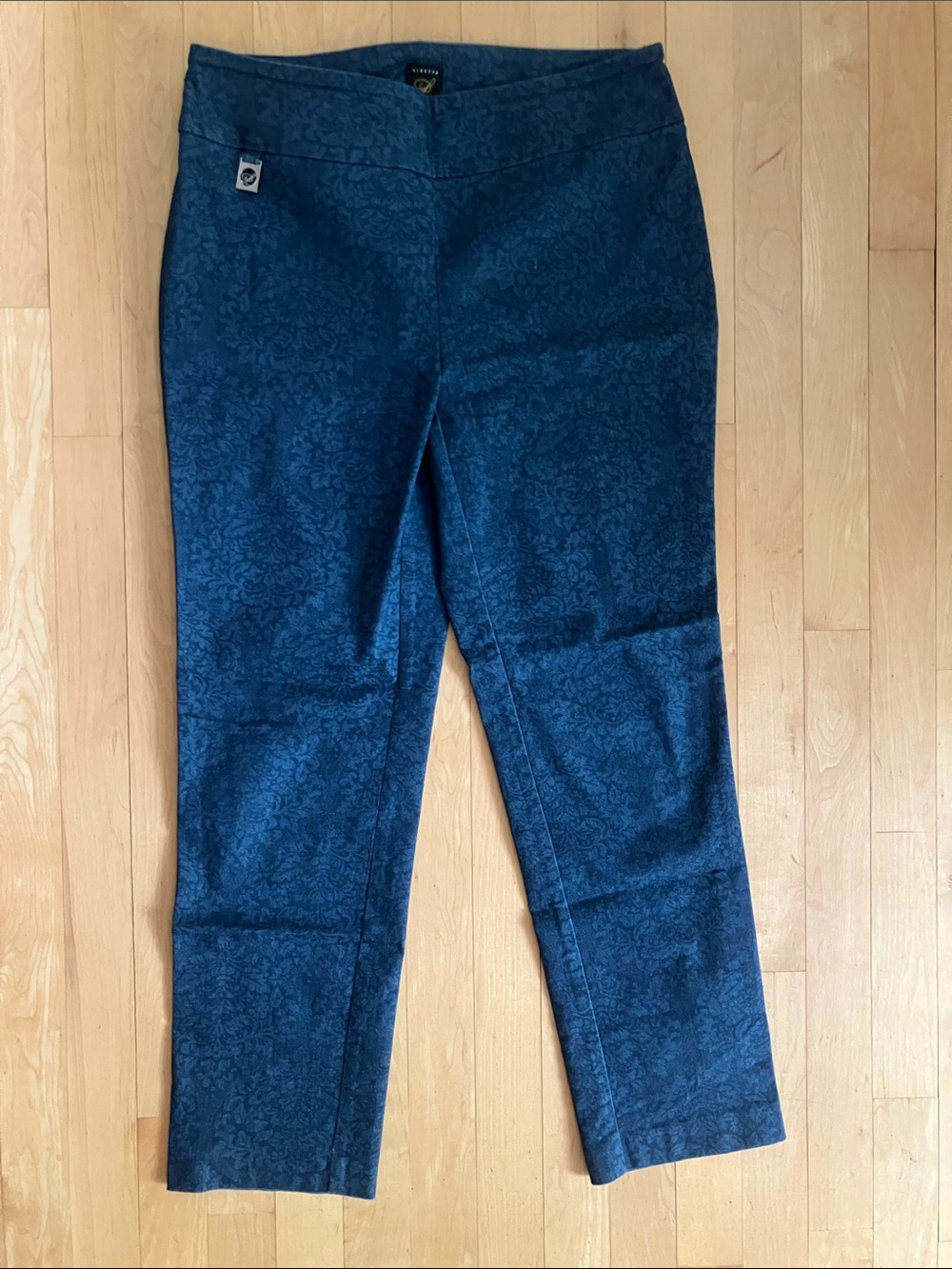 2/$20 Lisette L Montreal tonal-print blue pants stretch size 10 damask